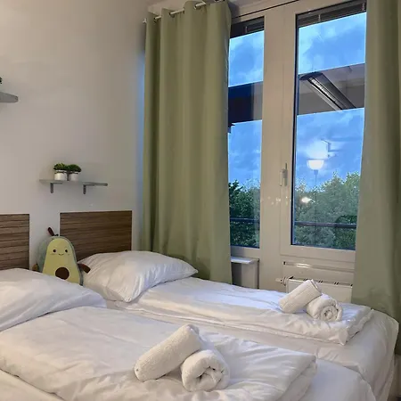 3 Bedrooms & 5 Beds - Near Trade Fair - Messe Διαμέρισμα *